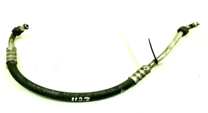 A/C Refrigerant Hose (C280 C220 CLK320)