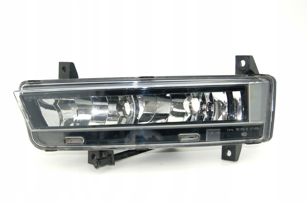 SKODA Fog Lamp; Left Black