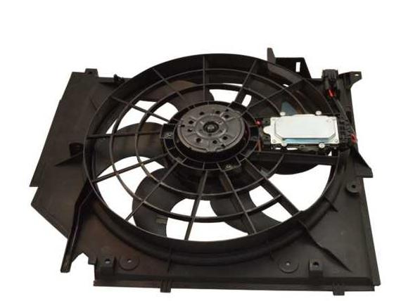 E46 Puller Fan Assembly 17117561757